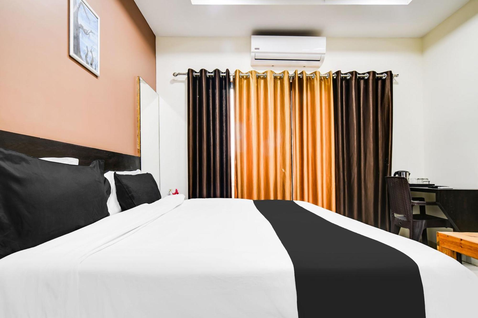 Super Collection O Indore Near Omax City 1 Kanadiya Exterior photo